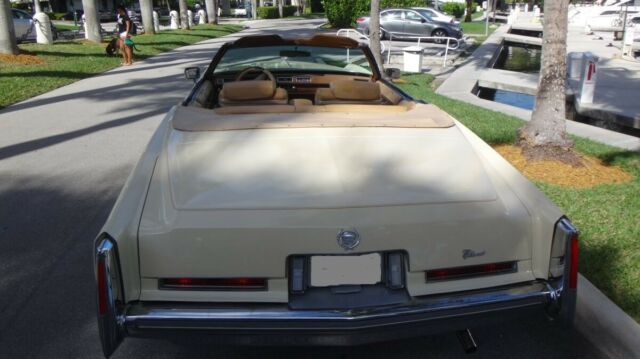 Cadillac Eldorado 1976 image number 30