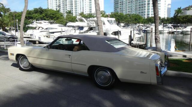 Cadillac Eldorado 1976 image number 31