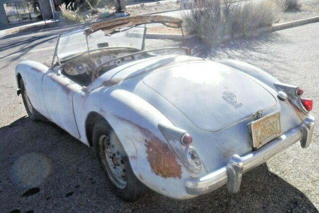 MG MGA 1960 image number 12