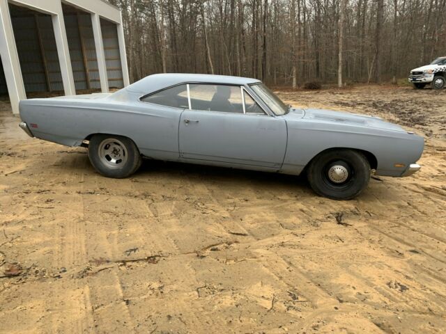 Plymouth Road Runner 1969 image number 2