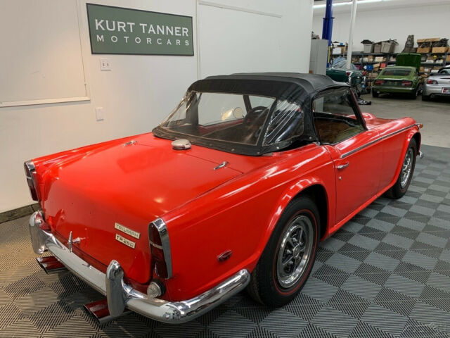 Triumph TR250 1968 image number 5