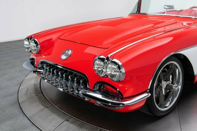 Chevrolet Corvette 1958 image number 17