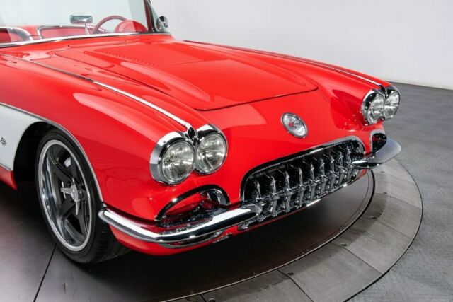 Chevrolet Corvette 1958 image number 21