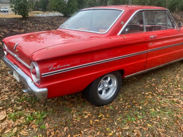 Ford Falcon 1963 image number 0