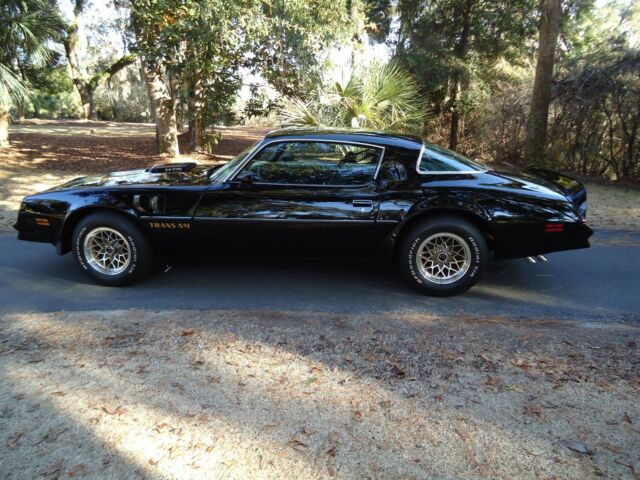 Pontiac Trans Am 1977 image number 27