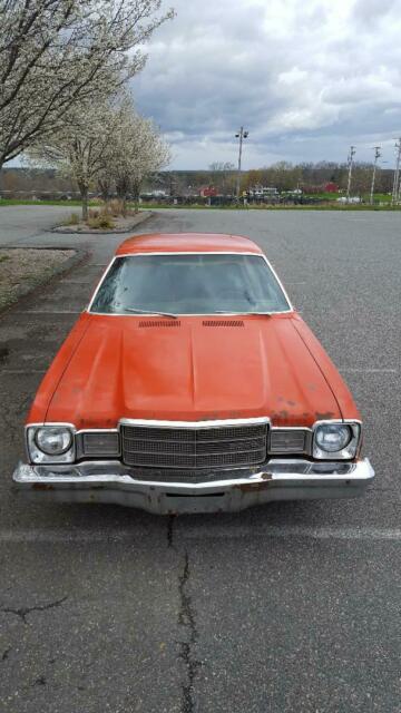 Plymouth Road Runner 1977 image number 4