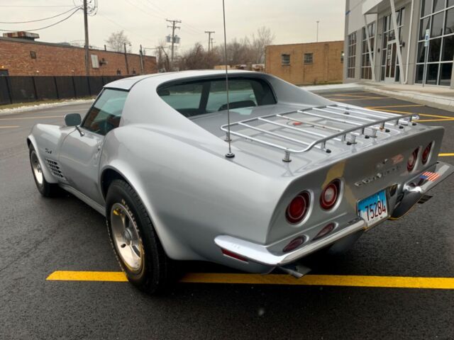 Chevrolet Corvette 1972 image number 27