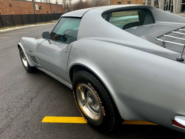 Chevrolet Corvette 1972 image number 4