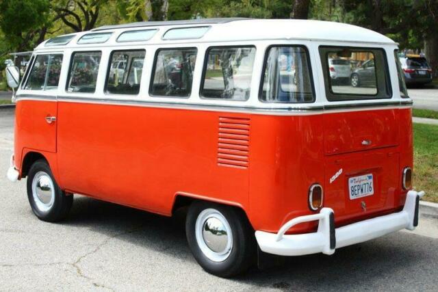 Volkswagen TYPE 2 BUS T2A 1970 image number 2