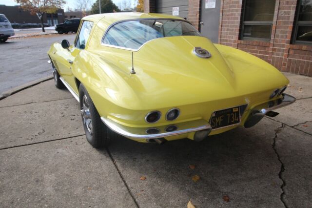 Chevrolet Corvette 1966 image number 3