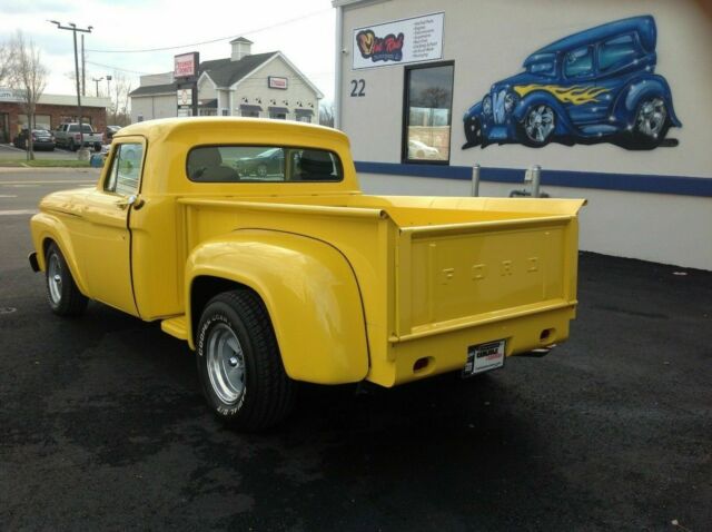 Ford F-100 1965 image number 1