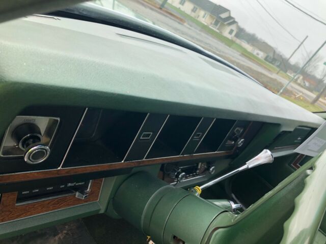 Mercury Grand Marquis 1972 image number 21