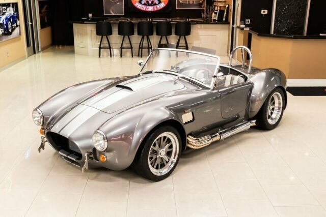 Shelby Cobra 1965 image number 28