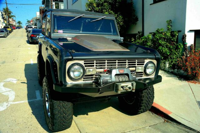 Ford Bronco 1977 image number 32