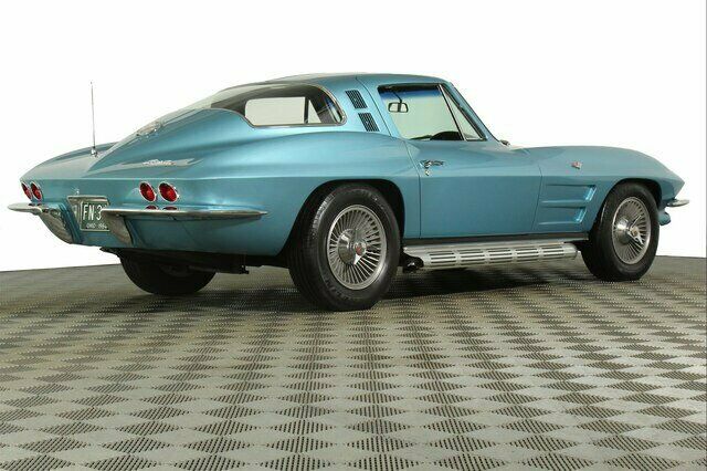 Chevrolet Corvette 1964 image number 31