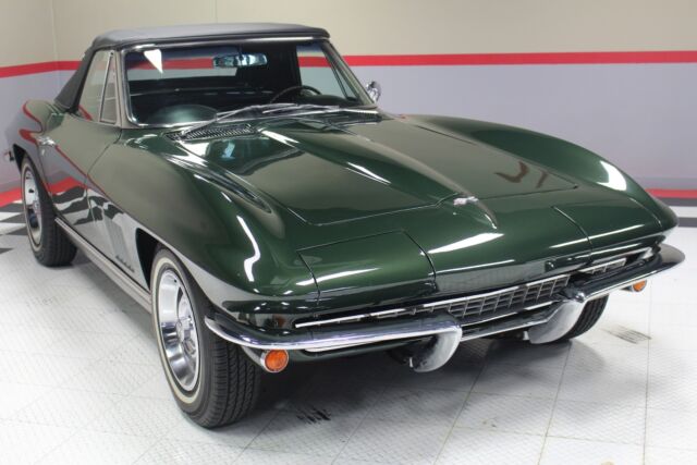 Chevrolet Corvette 1967 image number 30