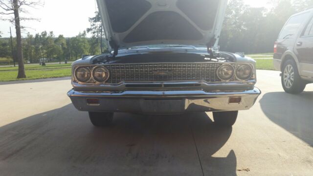 Ford Galaxie 1963 image number 13