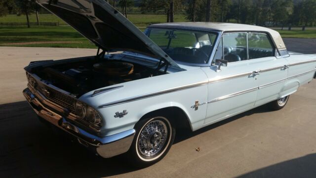 Ford Galaxie 1963 image number 28