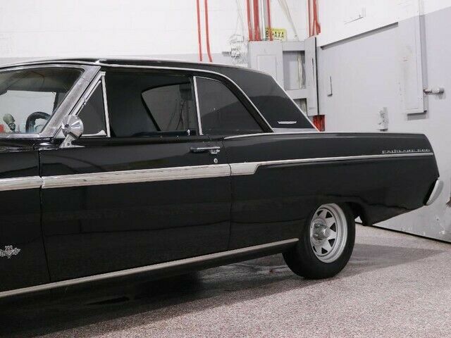 Ford Fairlane 1965 image number 26