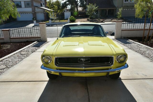 Ford Mustang 1968 image number 2