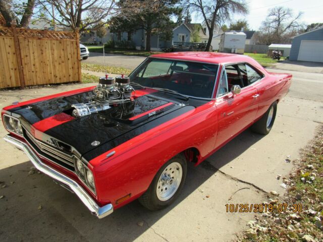 Plymouth Road Runner 1969 image number 0