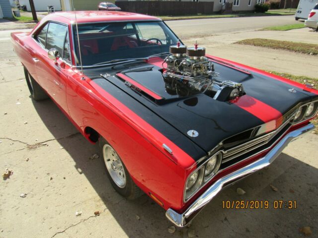 Plymouth Road Runner 1969 image number 1