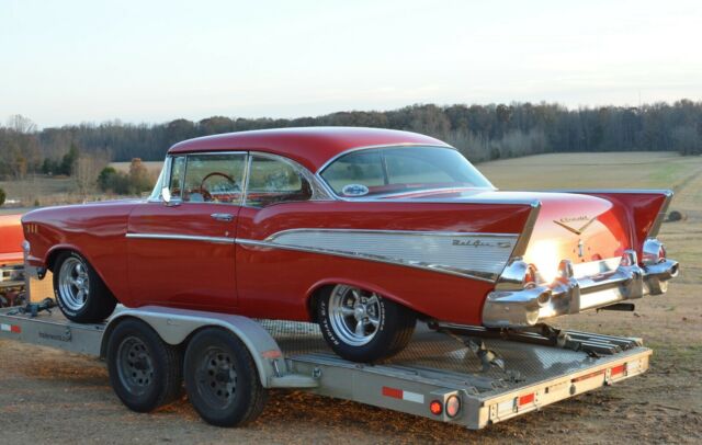 Chevrolet Bel Air/150/210 1957 image number 2