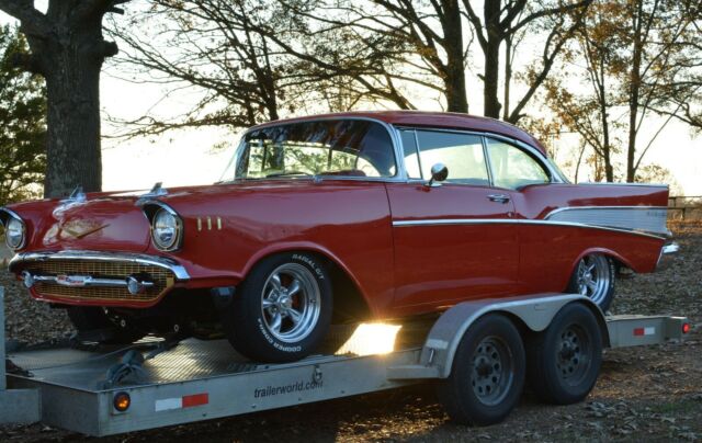 Chevrolet Bel Air/150/210 1957 image number 24