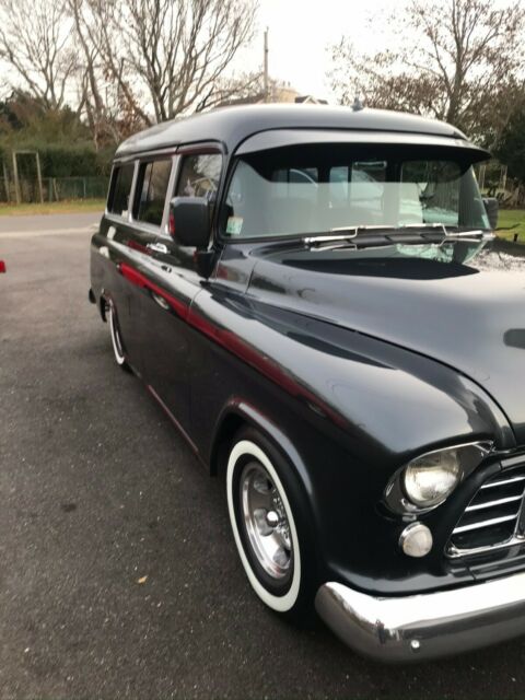 Chevrolet Suburban 1956 image number 4