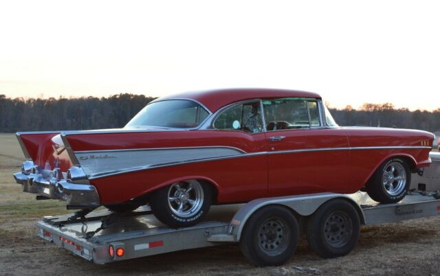 Chevrolet Bel Air/150/210 1957 image number 27