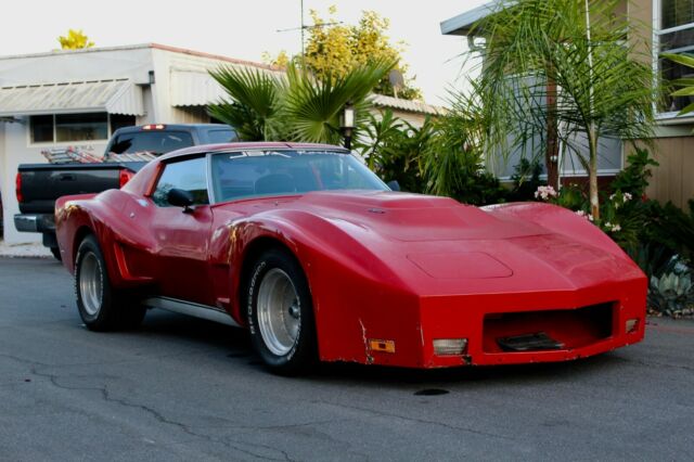 Chevrolet Corvette 1969 image number 2