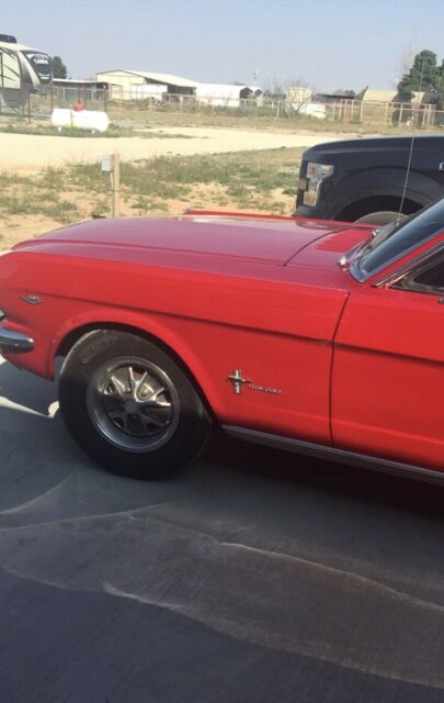 Ford Mustang 1966 image number 2