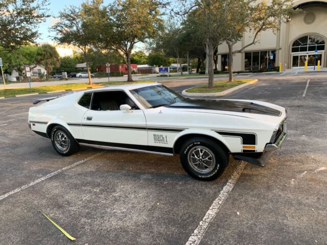 Ford Mustang 1971 image number 2