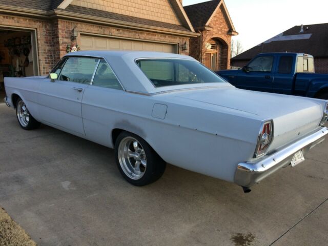 Ford Galaxie 1965 image number 7