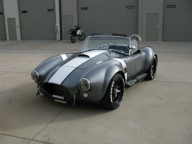 Shelby Cobra 1965 image number 2