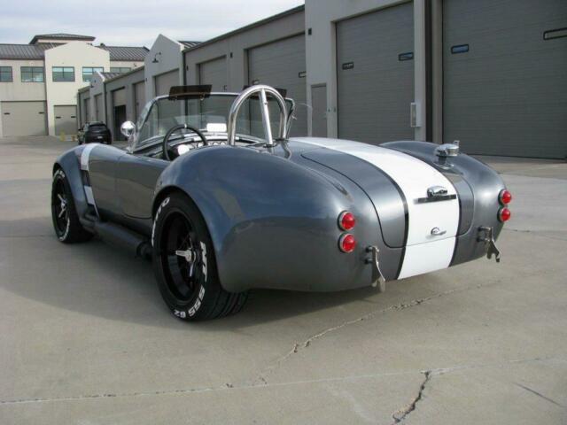 Shelby Cobra 1965 image number 32