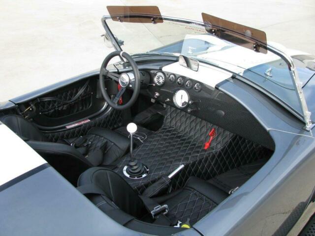 Shelby Cobra 1965 image number 35