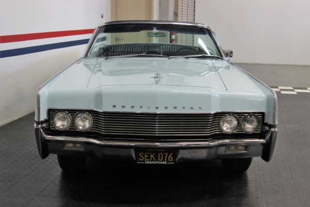 Lincoln Continental 1966 image number 31