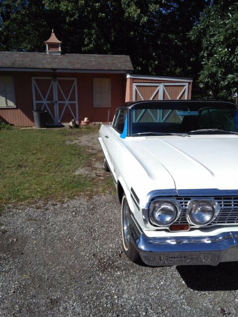 Chevrolet Impala 1963 image number 15