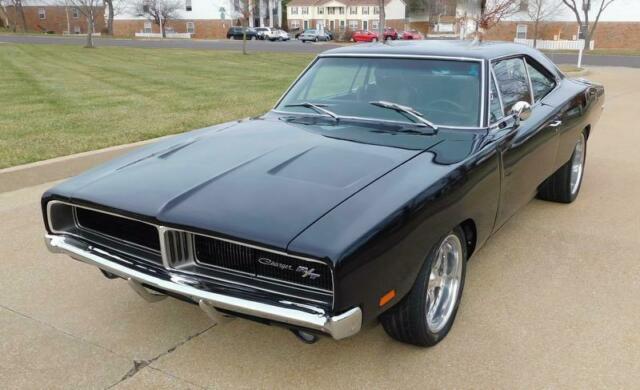 Dodge Charger 1969 image number 11