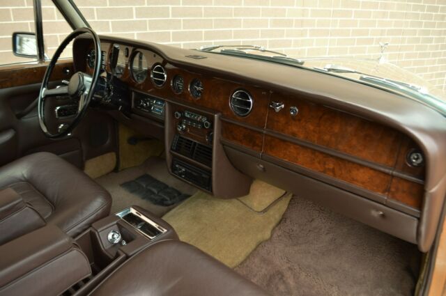 Rolls-Royce Silver Shadow 1979 image number 45