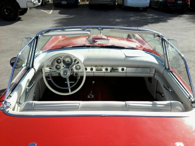 Ford Thunderbird 1957 image number 17