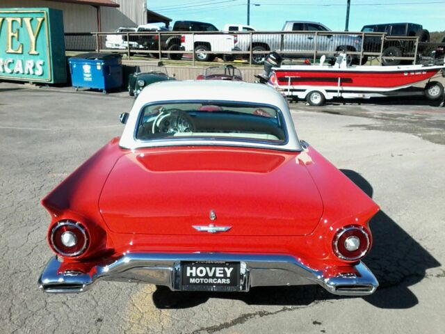 Ford Thunderbird 1957 image number 22