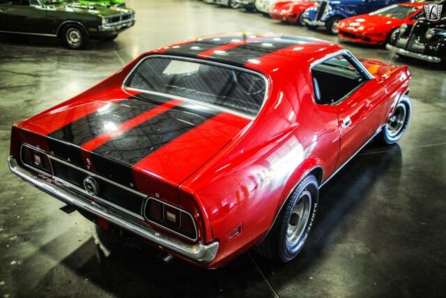 Ford Mustang 1971 image number 18