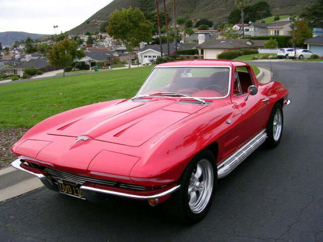 Chevrolet Corvette 1964 image number 28