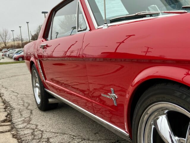 Ford Mustang 1965 image number 30