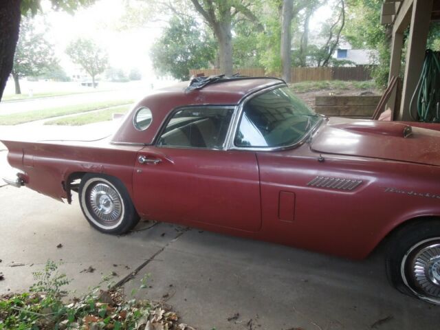 Ford Thunderbird 1957 image number 1