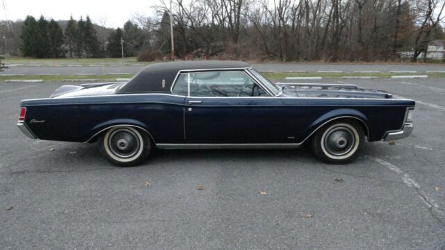 Lincoln Continental 1969 image number 29