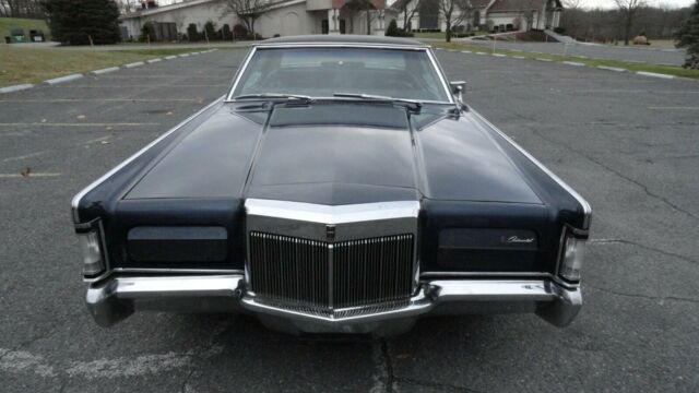 Lincoln Continental 1969 image number 31