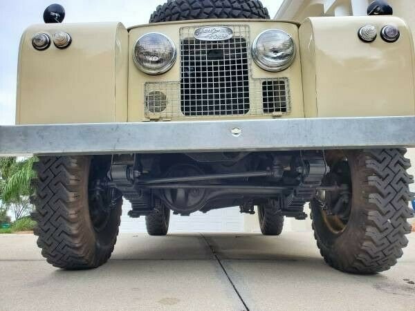 Land Rover SERIES 2A 1967 image number 2